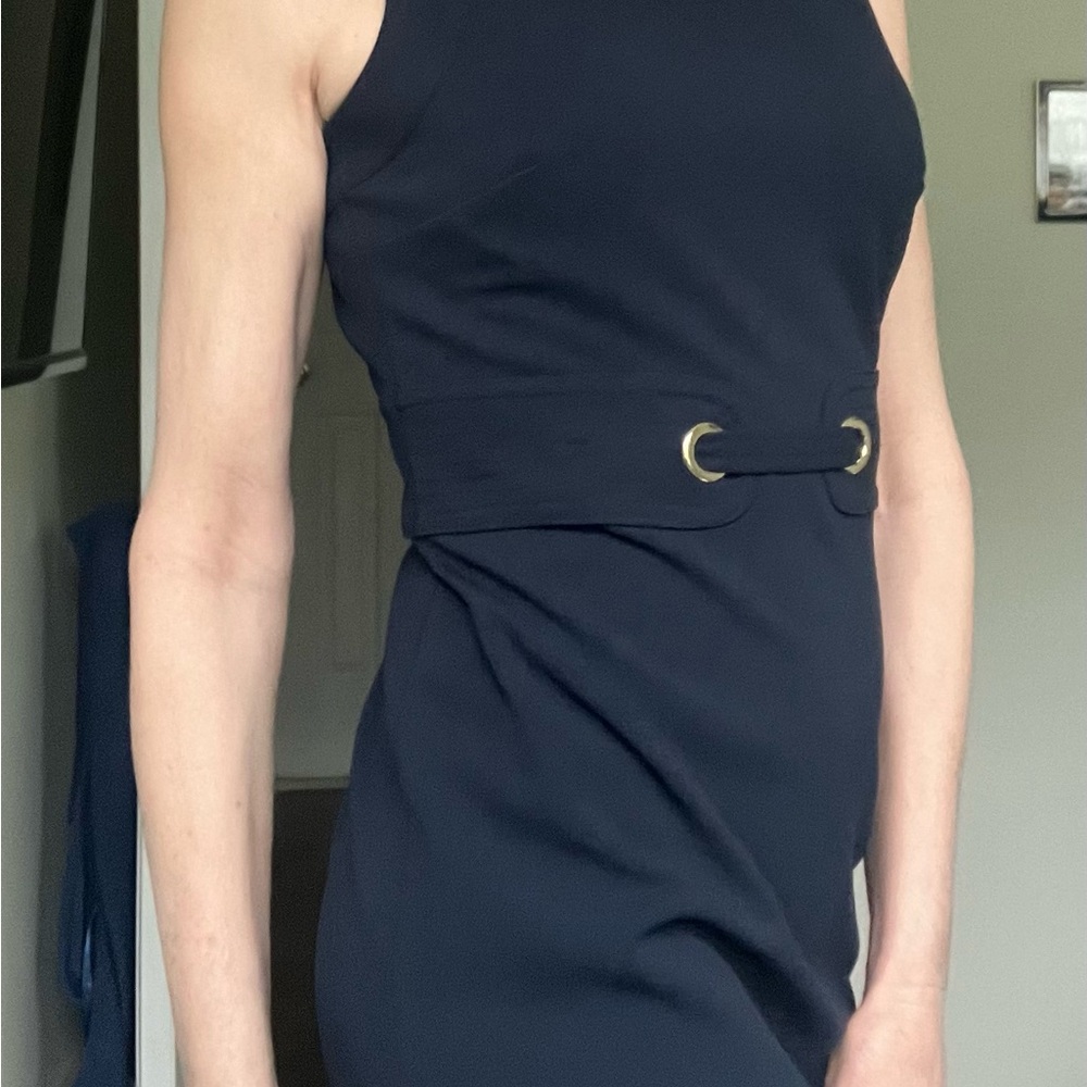 Elegant Navy Sleeveless Dress
